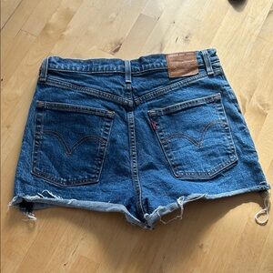 Levi’s denim shorts